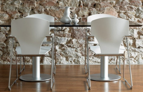 Egoa Chair by Stua
