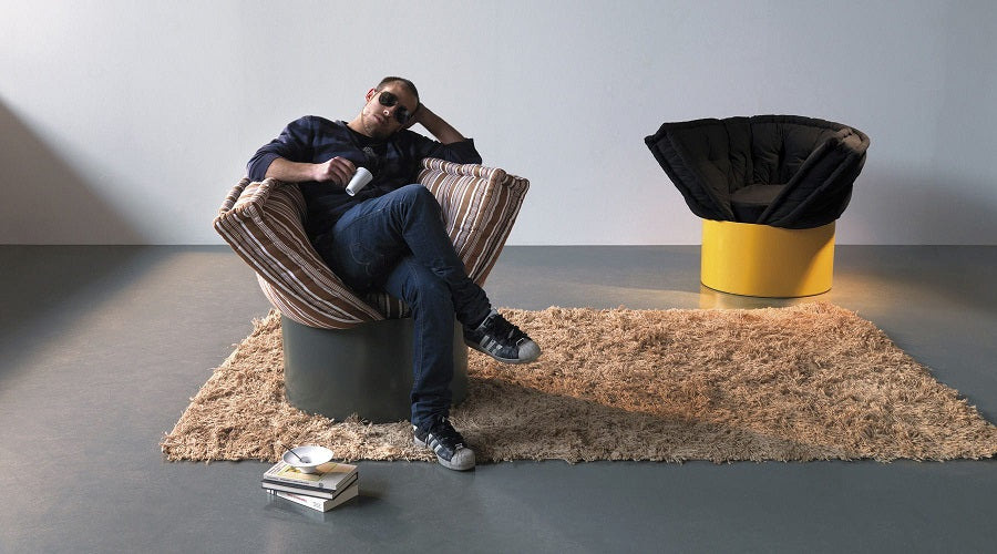 Huggy Armchair by Lago