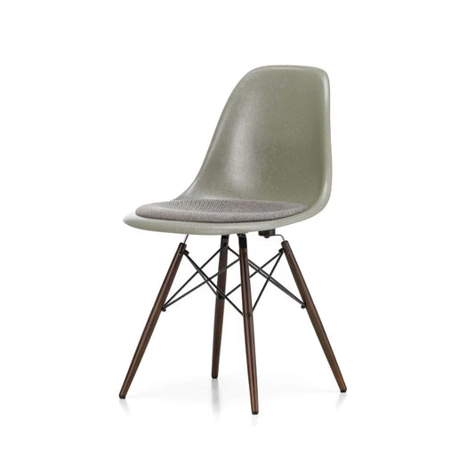 Vitra Eames DSW fiberglass side chair