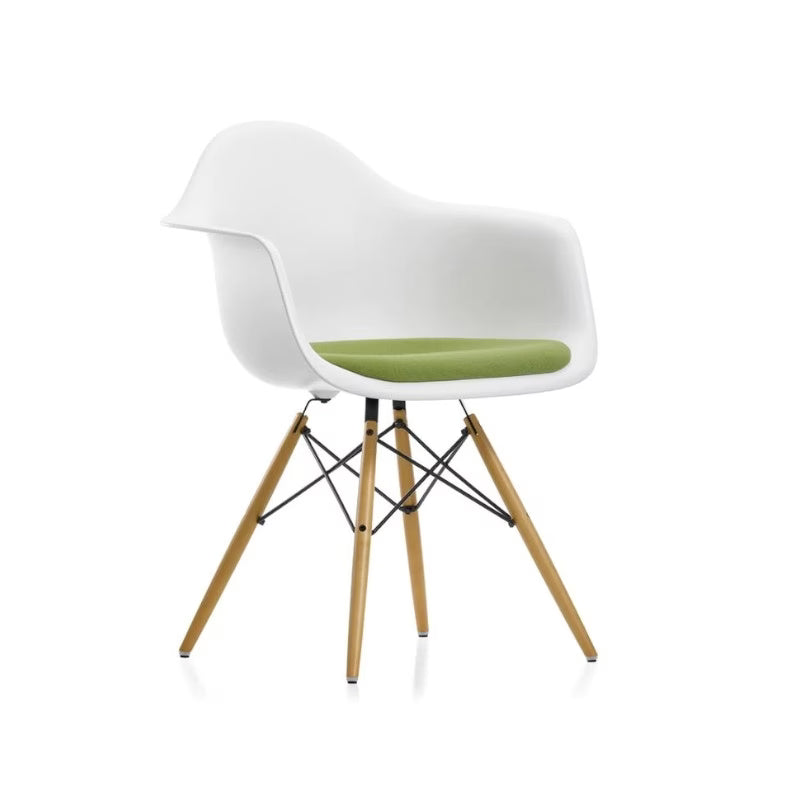 Vitra Eames DAW RE plastic armchair