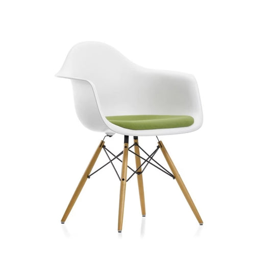 Vitra Eames DAW RE plastic armchair