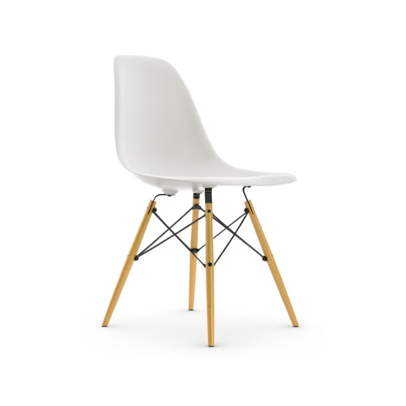 Vitra Eames DSW RE plastic side chair