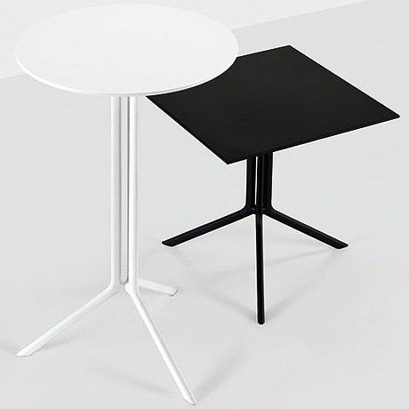 Poule Bistro Table by Kristalia