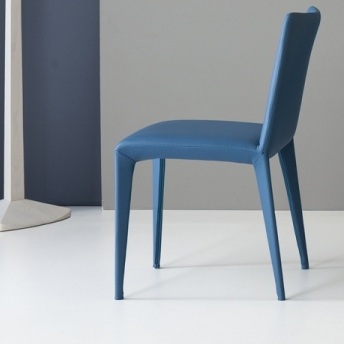 Filly Dining Chair by Bonaldo