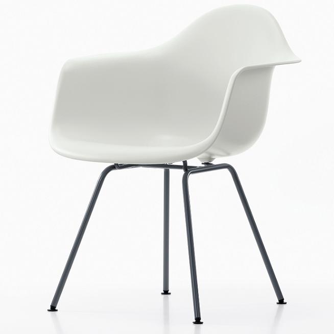 Eames DAX RE Chair by Vitra
