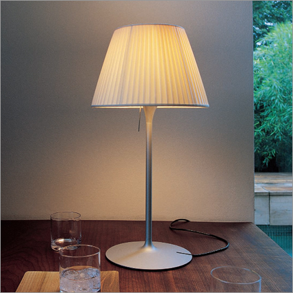 Romeo Soft Table Lamp by Flos