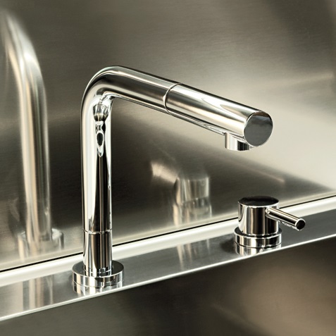 Logic Mixer with Swivel L-Spout with Pull-Out Aerator by Gessi