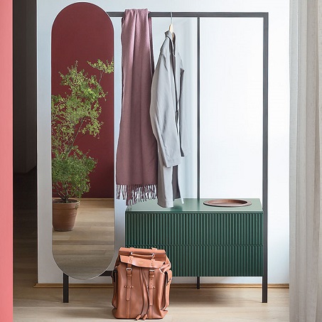 Easy Clothes Rail with Drawers by Novamobili