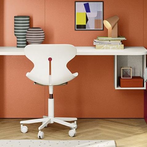 Mari Desk Chair by Nidi Design